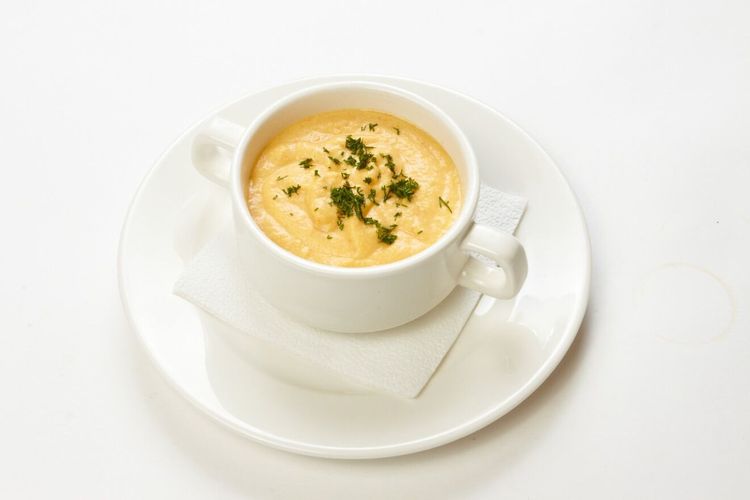 Крем суп из цветной капусты (200 гр) 190 руб.